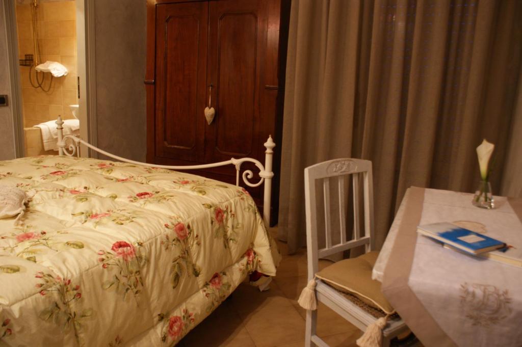 Hotel La Petite Maison Виареджо Стая снимка